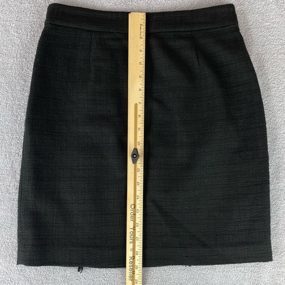 Karl Lagerfeld Fringe Mini Skirt Women's Size 2 Buckle Black Six Buttons Office - Picture 11 of 12